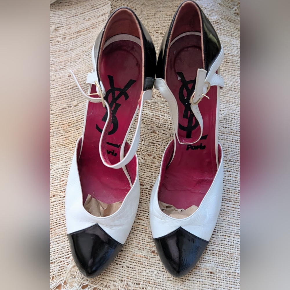 Auth Vntage YSL Penguin 🐧 Black & White Two Tone Dorsay Ankle Strap Heels